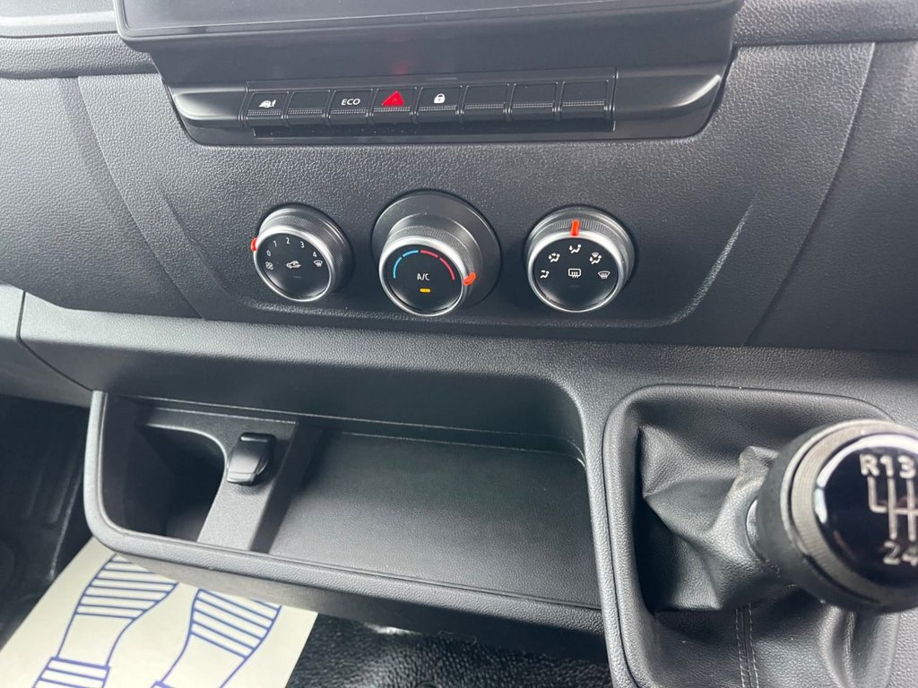 Used Nissan Interstar 2022 for sale - 76509977: Photo 11