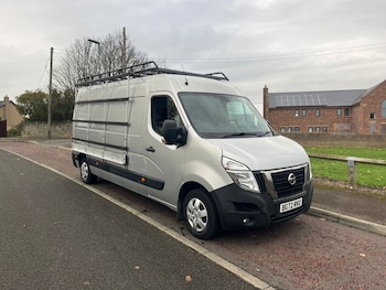 Used Nissan Interstar 2022 for sale - 76509977: Photo