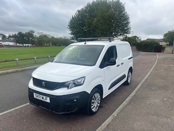 Used Peugeot Partner 2022 for sale - 76010002: Photo
