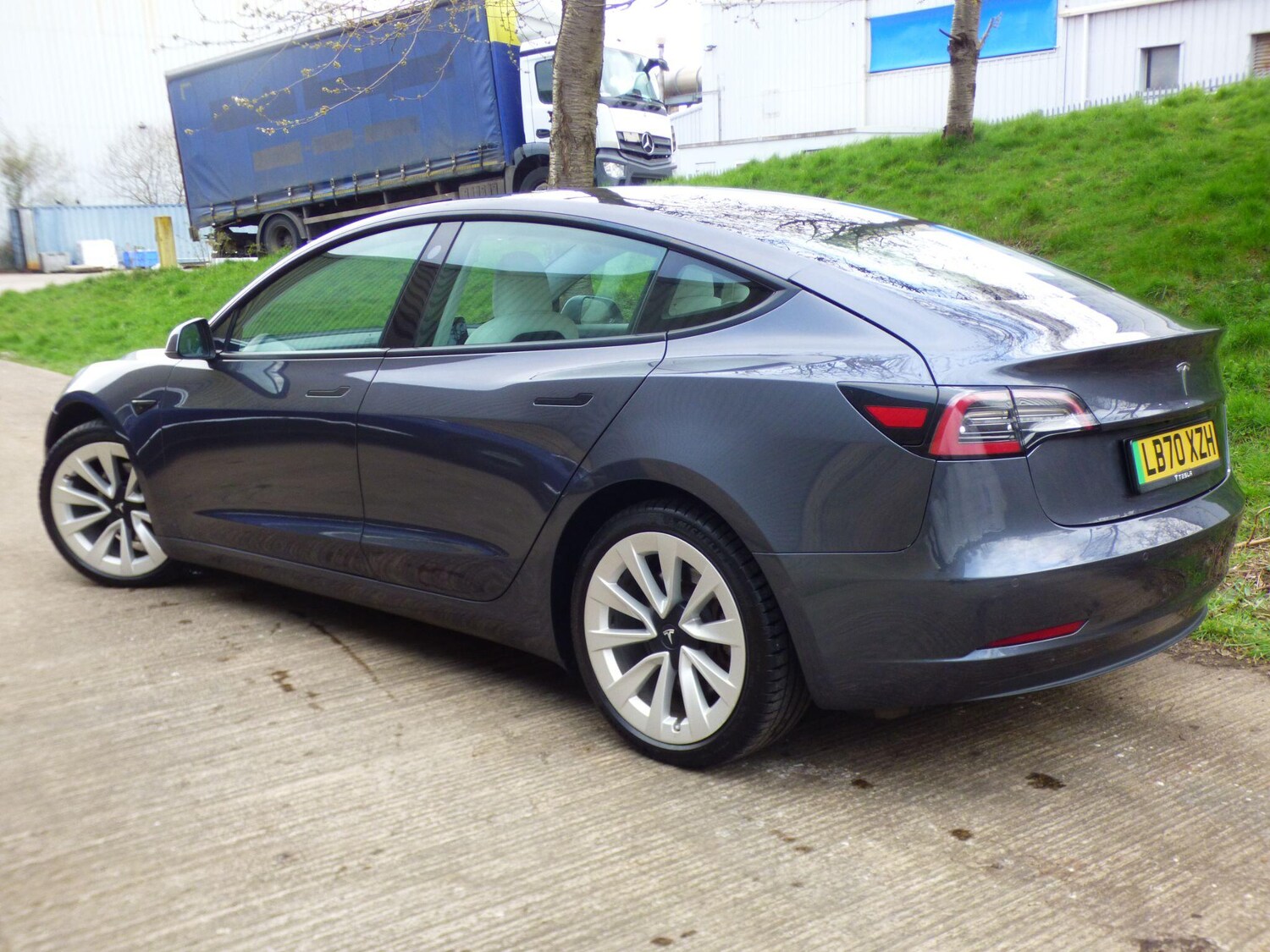 Used Tesla Model 3 2020 for sale - 78064984: Photo 14
