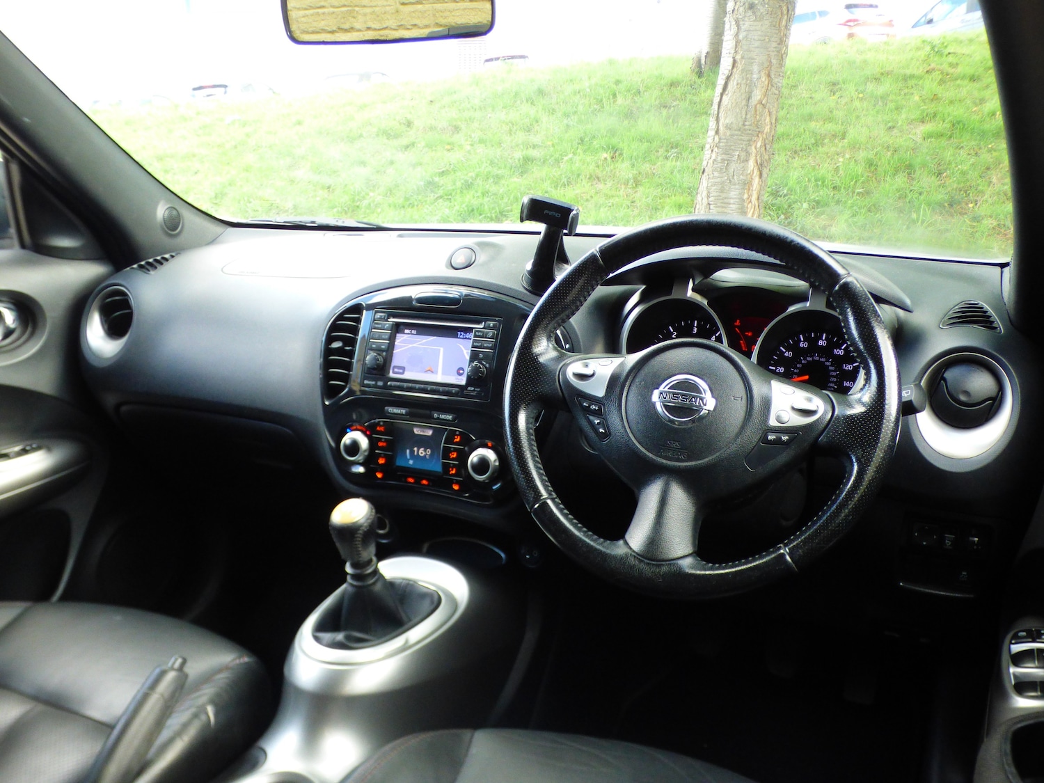 Used Nissan Juke 2012 for sale - 76107070: Photo 12