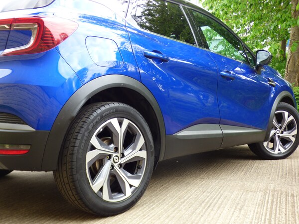 Used Renault Captur 2021 for sale - 74582032: Photo 18