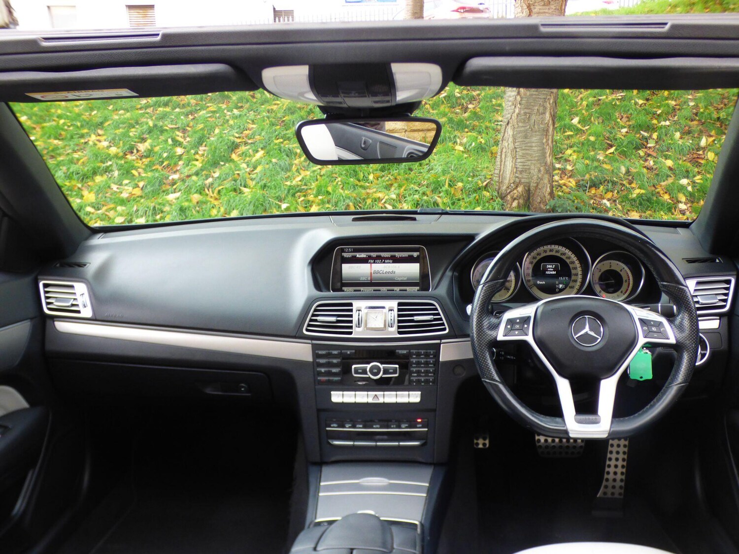 Used Mercedes-Benz E Class 2014 for sale - 77627698: Photo 31