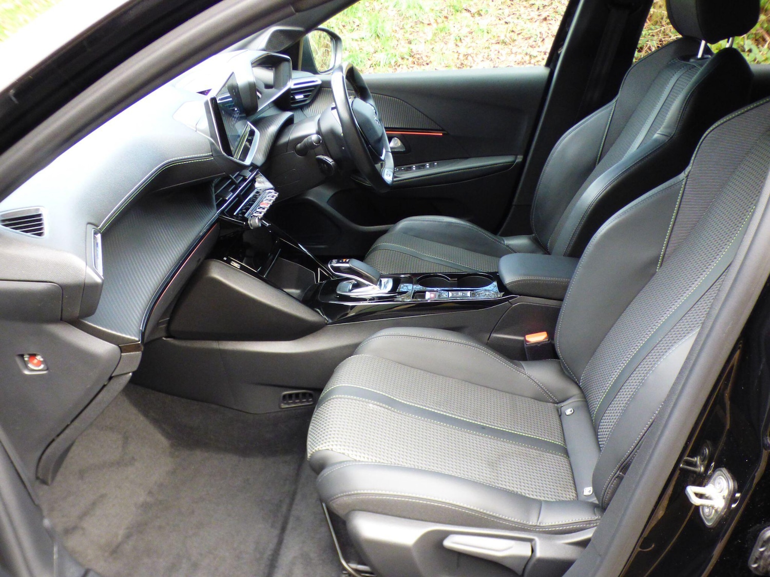 Used Peugeot 208 2021 for sale - 76577417: Photo 29