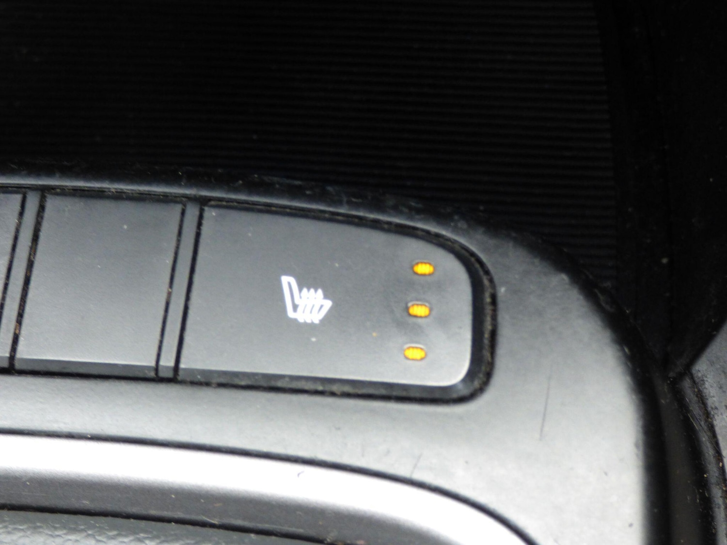 Used Hyundai Santa Fe for sale - 77064381: Photo 18