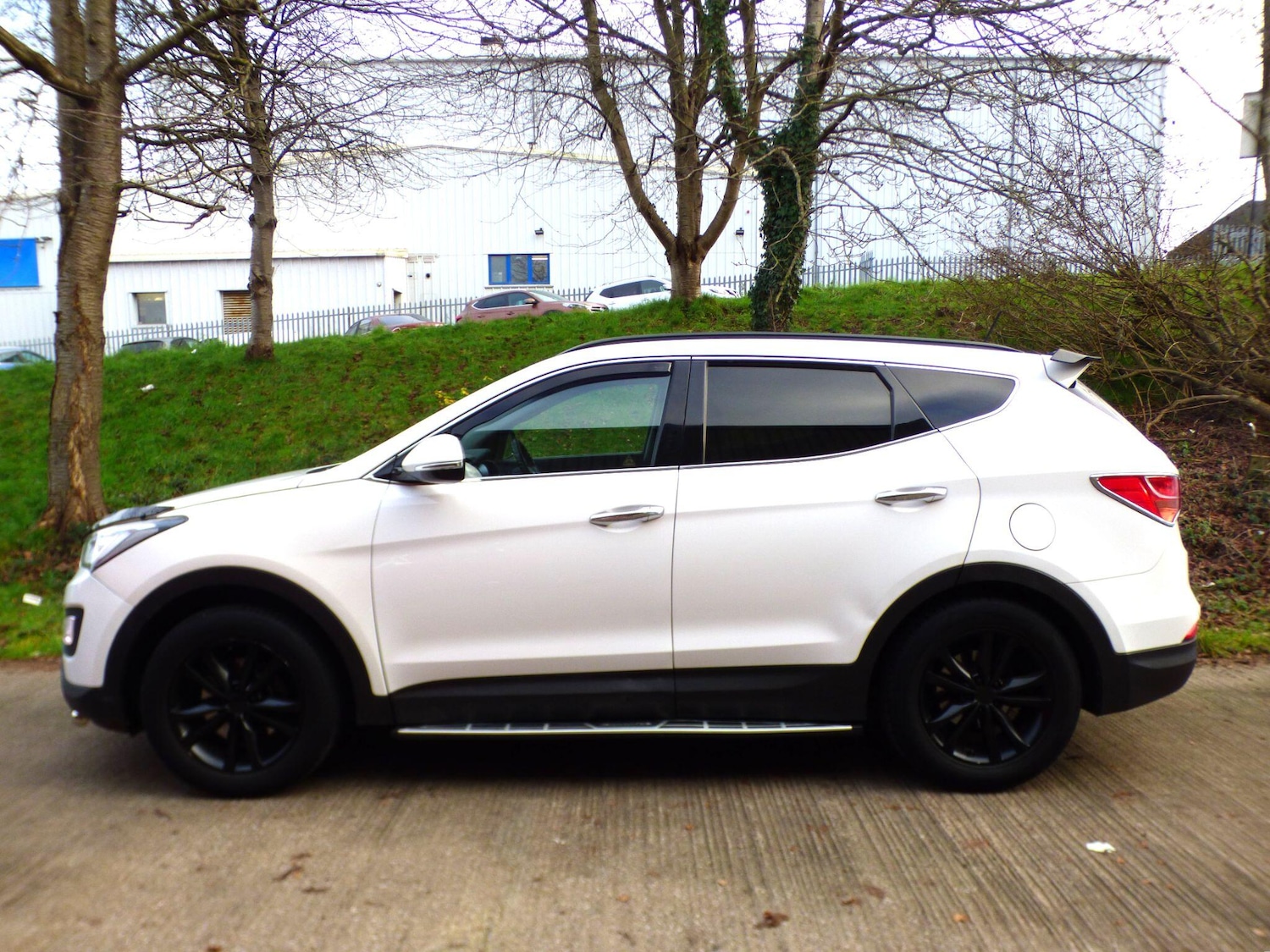 Used Hyundai Santa Fe for sale - 77064381: Photo 29