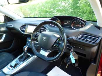 Used Peugeot 308 2016 for sale - 74676394: Photo