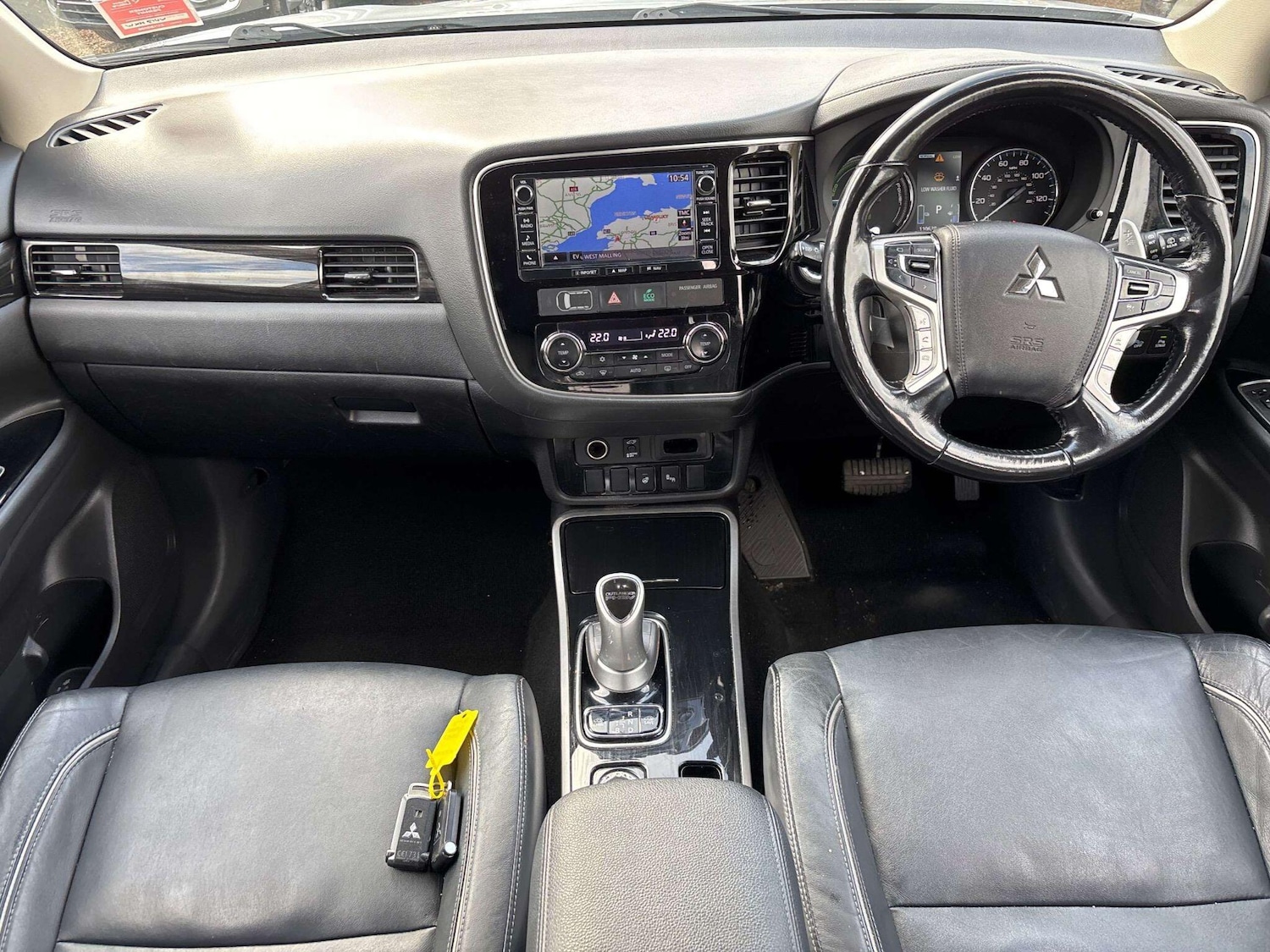 Used Mitsubishi Outlander 2017 for sale - 78168243: Photo 3