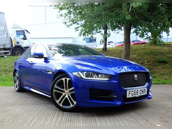 2018 (68) - D R-SPORT 4-Door