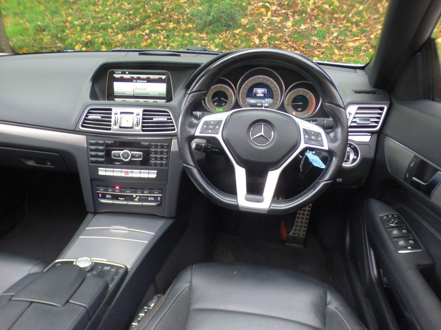 Used Mercedes-Benz E Class 2013 for sale - 76595693: Photo 22