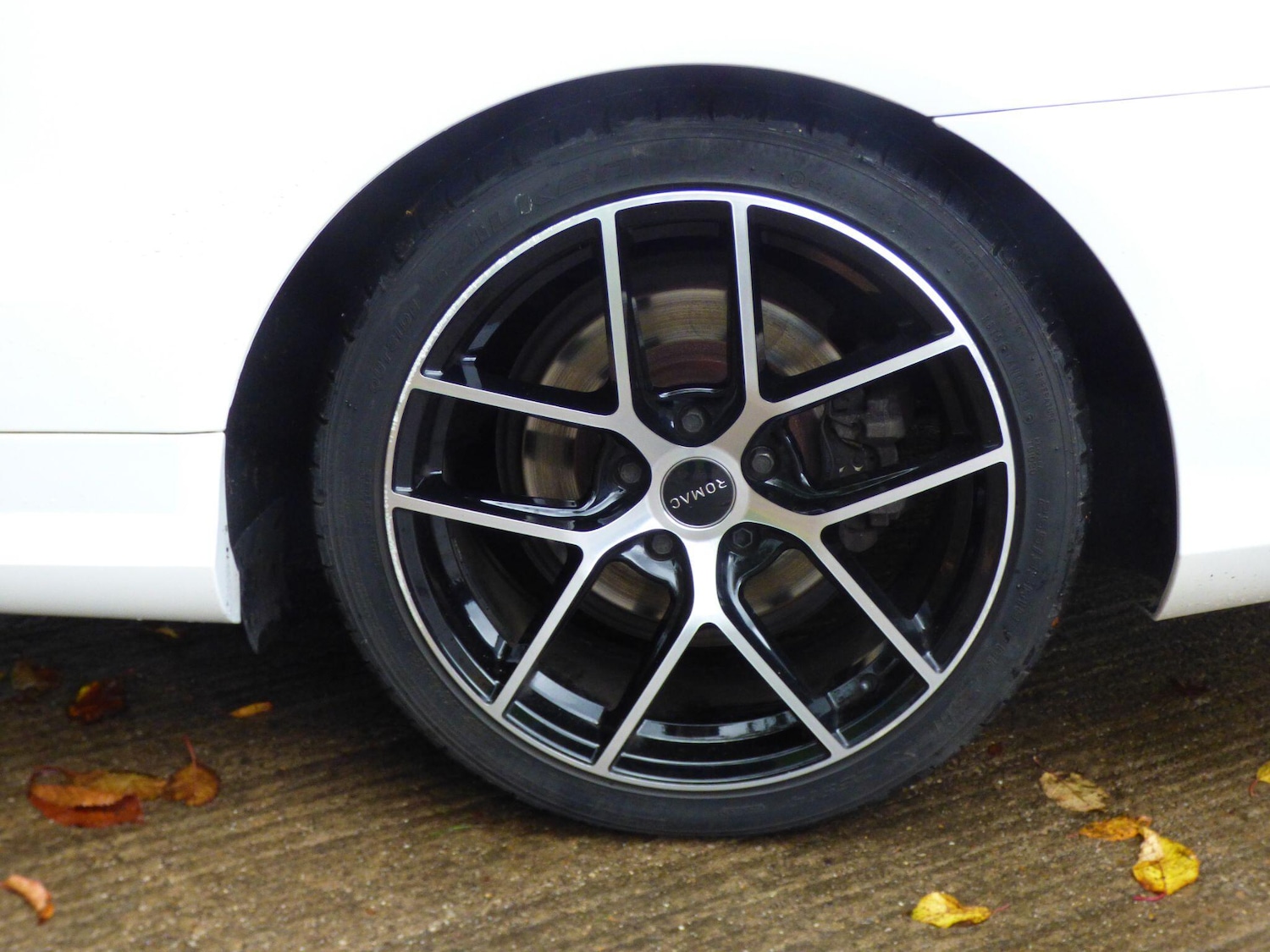 Used Mercedes-Benz E Class 2013 for sale - 76595693: Photo 34