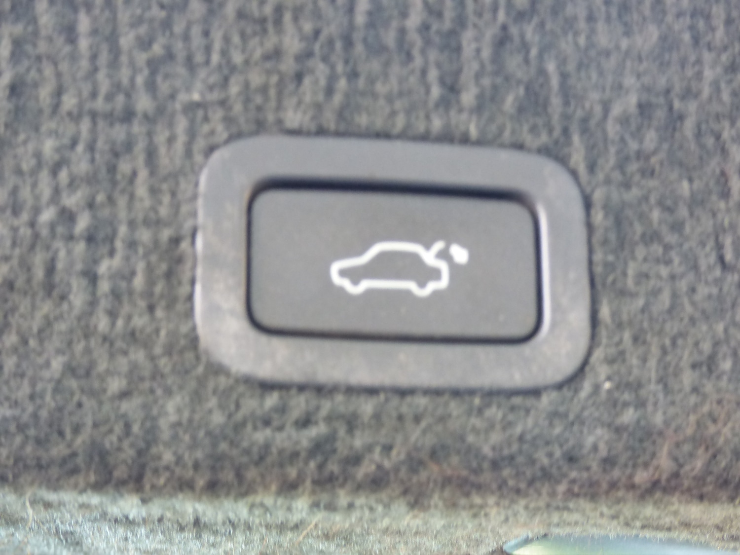 Used Volvo XC60 2014 for sale - 76036535: Photo 10