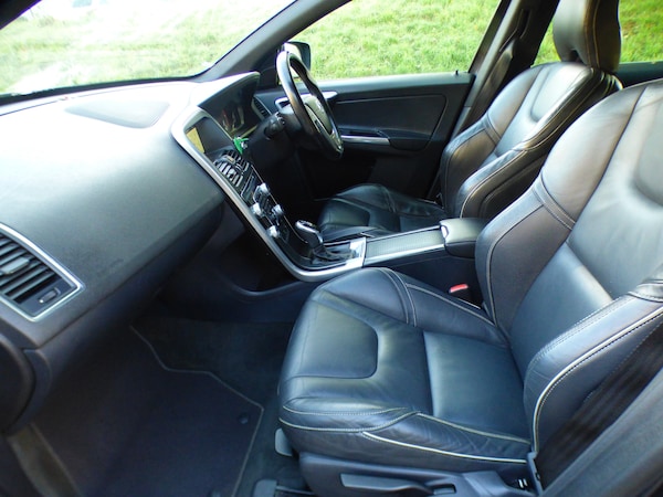 Used Volvo XC60 2014 for sale - 76036535: Photo 32