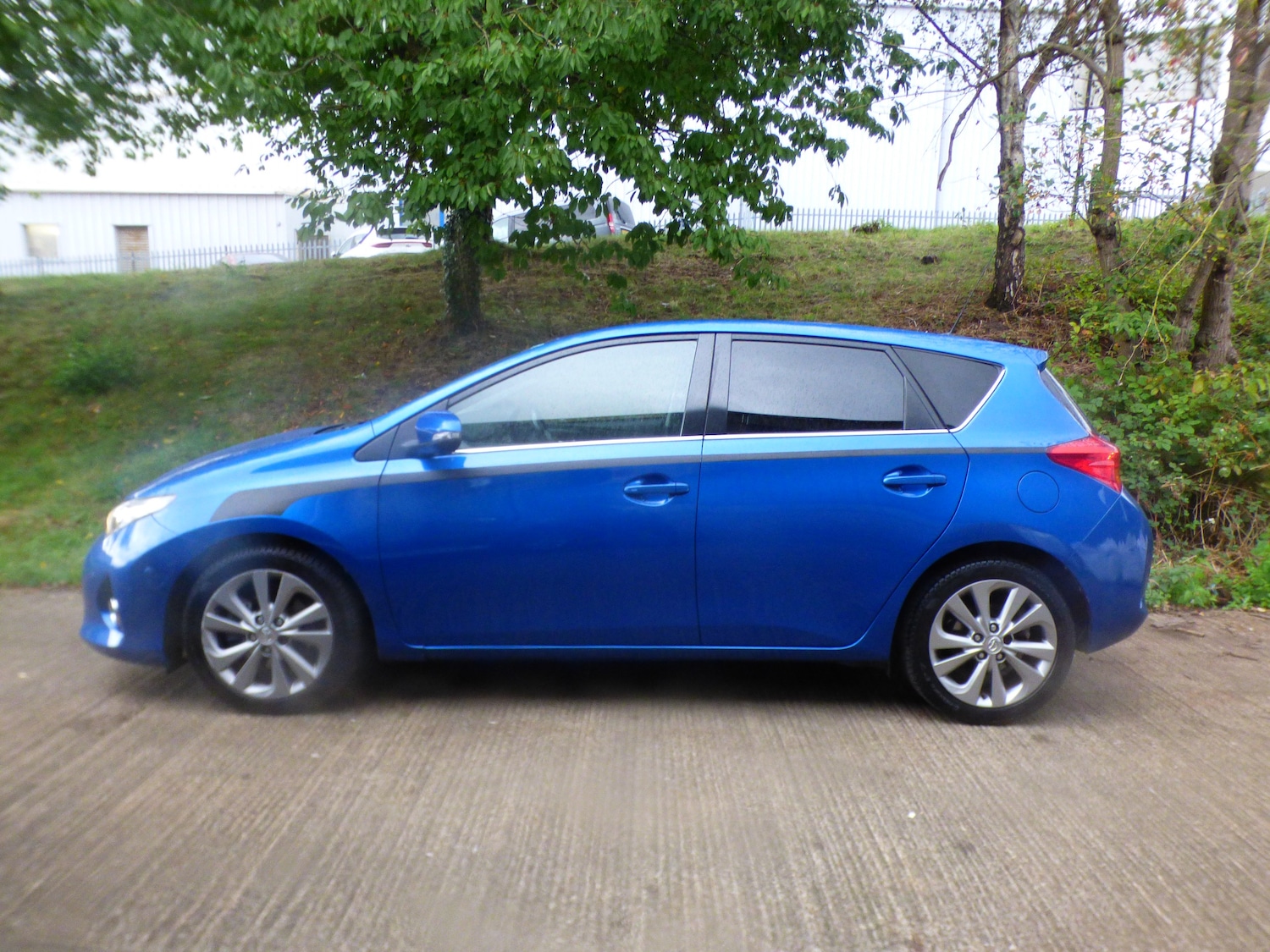 Vehicle 21