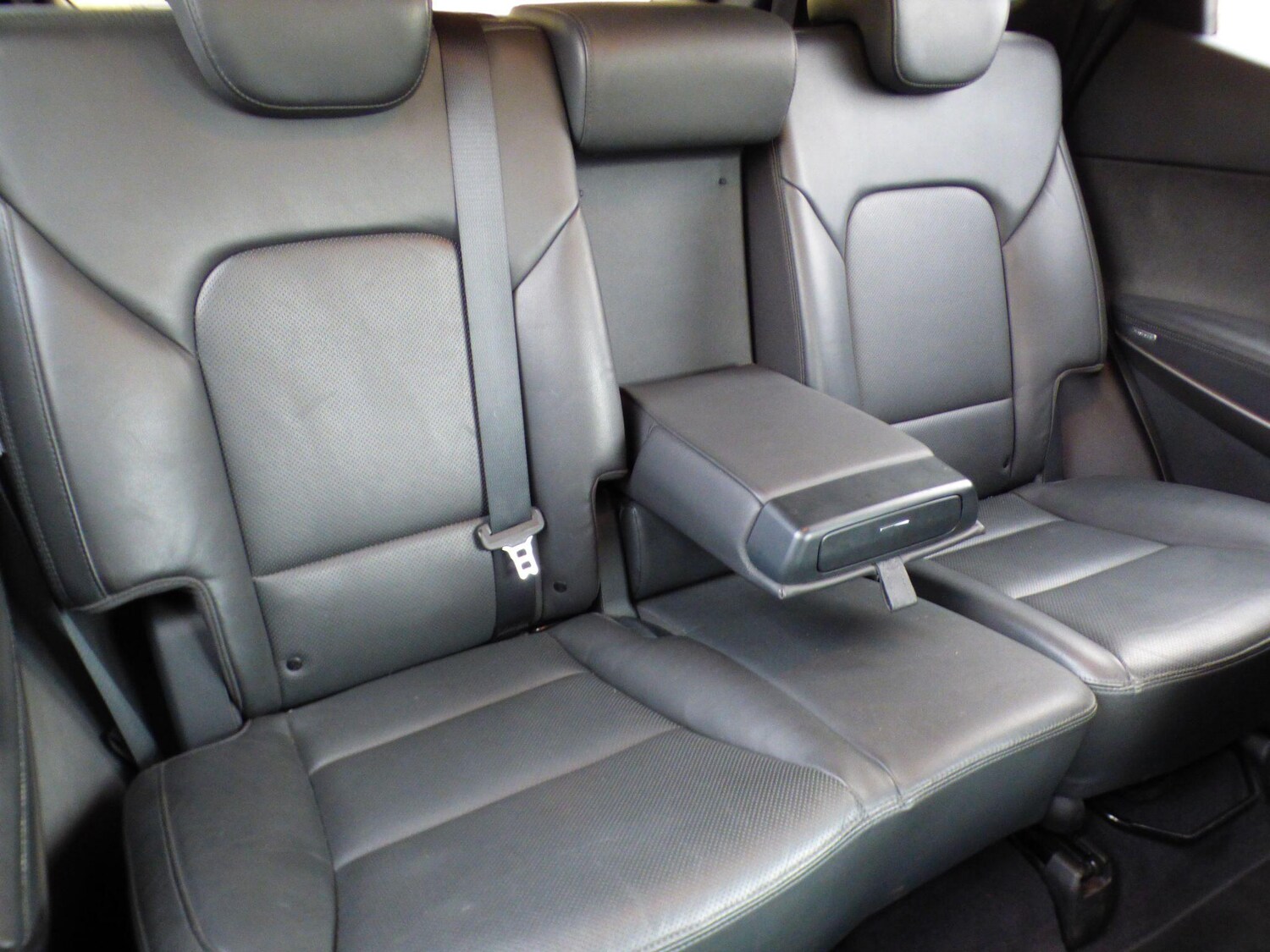 Used Hyundai Santa Fe 2018 for sale - 77904315: Photo 17