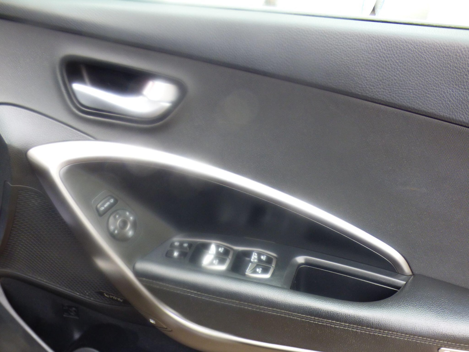 Used Hyundai Santa Fe 2018 for sale - 77904315: Photo 34