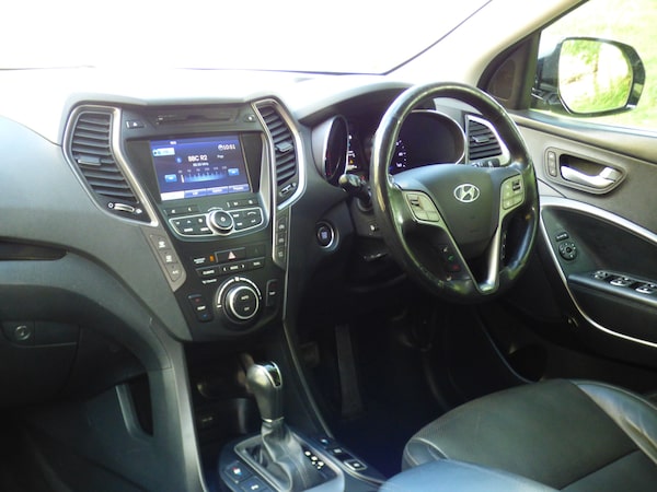 Used Hyundai Santa Fe 2015 for sale - 76082412: Photo 13