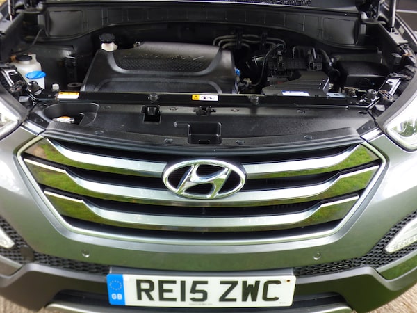 Used Hyundai Santa Fe 2015 for sale - 76082412: Photo 14