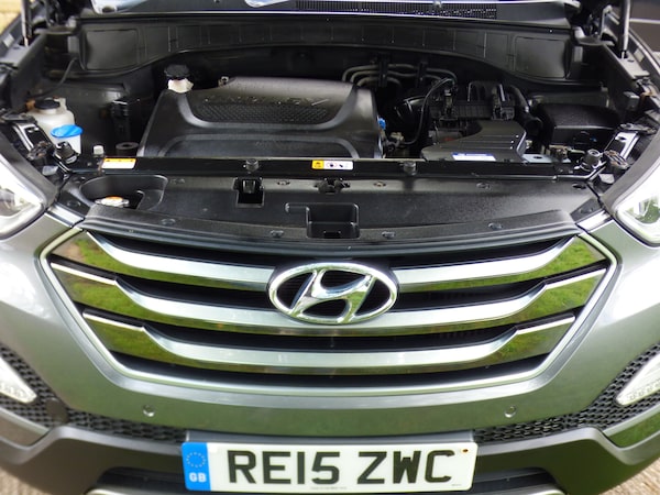 Used Hyundai Santa Fe 2015 for sale - 76082412: Photo 27