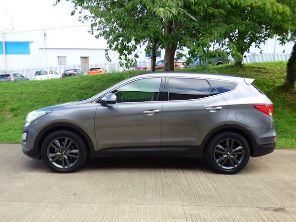 Used Hyundai Santa Fe 2015 for sale - 76082412: Photo 33