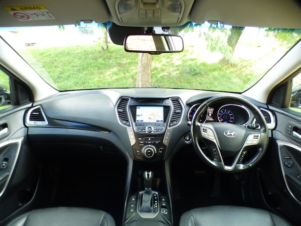 Used Hyundai Santa Fe 2015 for sale - 76082412: Photo 40