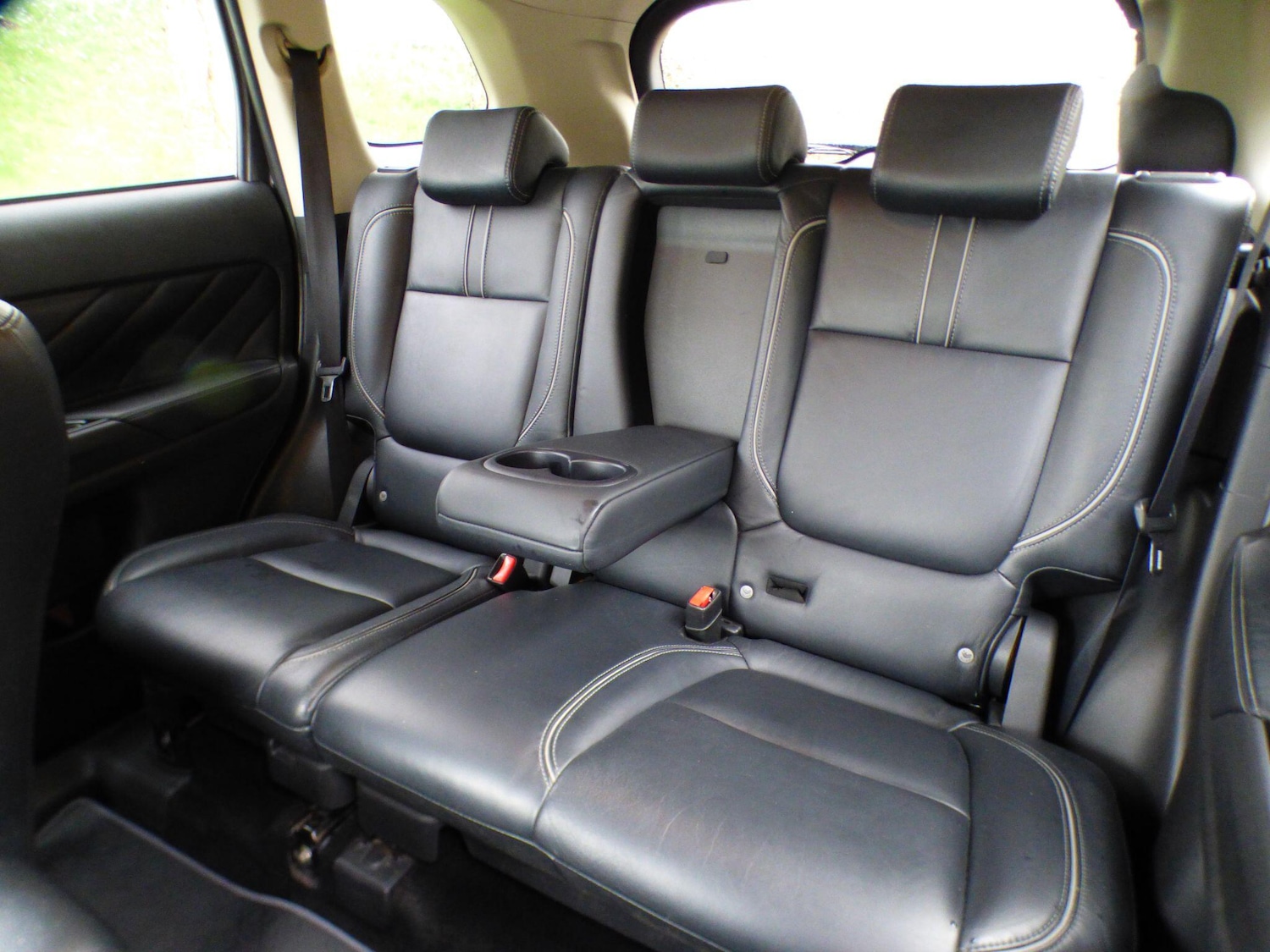 Used Mitsubishi Outlander 2016 for sale - 77919128: Photo 21