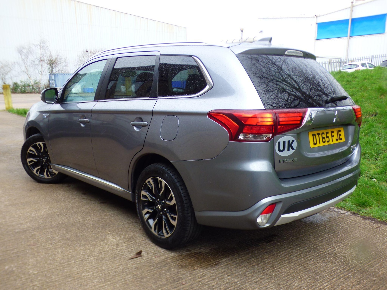 Used Mitsubishi Outlander 2016 for sale - 77919128: Photo 28
