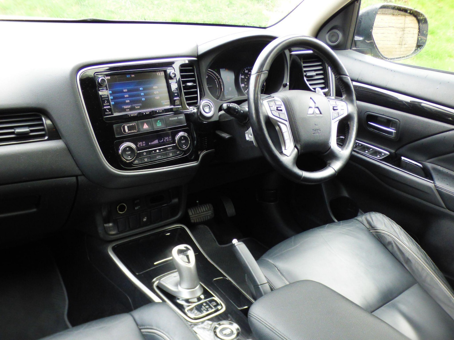 Used Mitsubishi Outlander 2016 for sale - 77919128: Photo 3