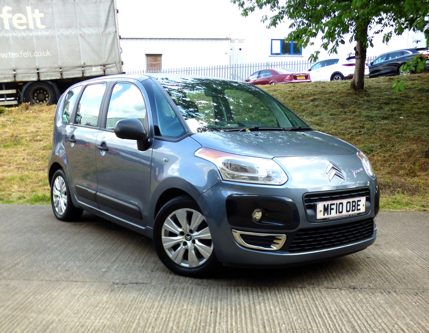 Vehicle 1