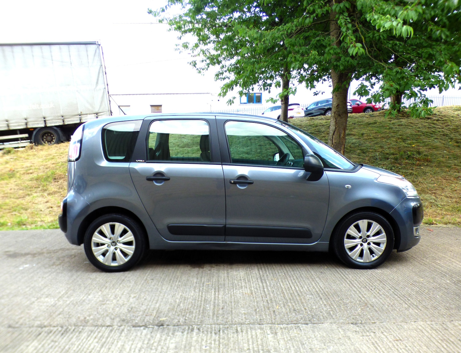 Vehicle 10