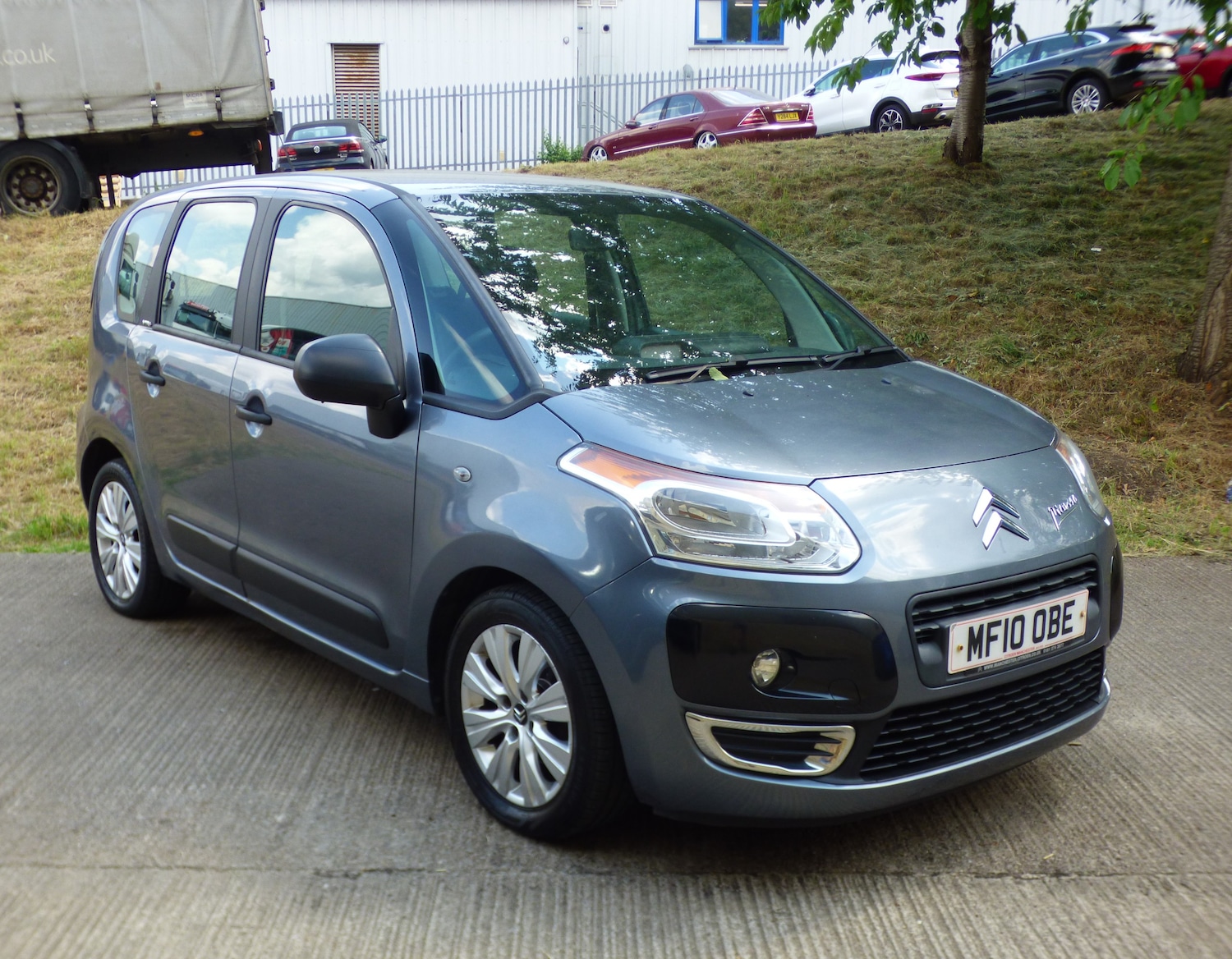 Vehicle 4