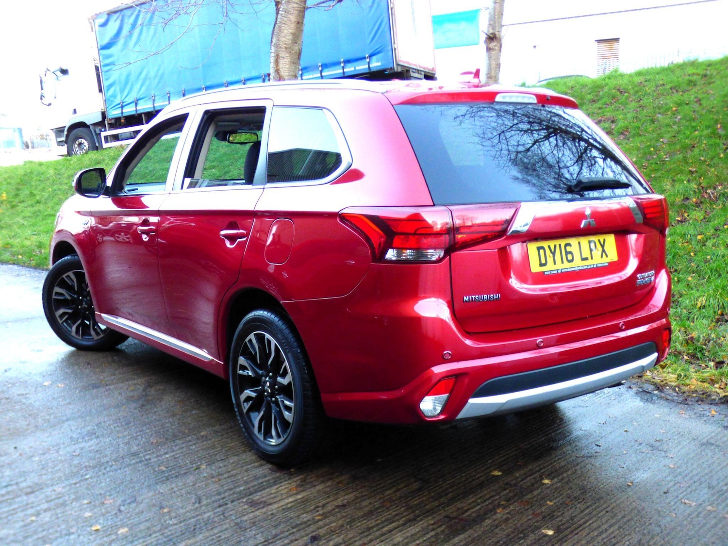 Used Mitsubishi Outlander 2016 for sale - 76922708: Photo 24