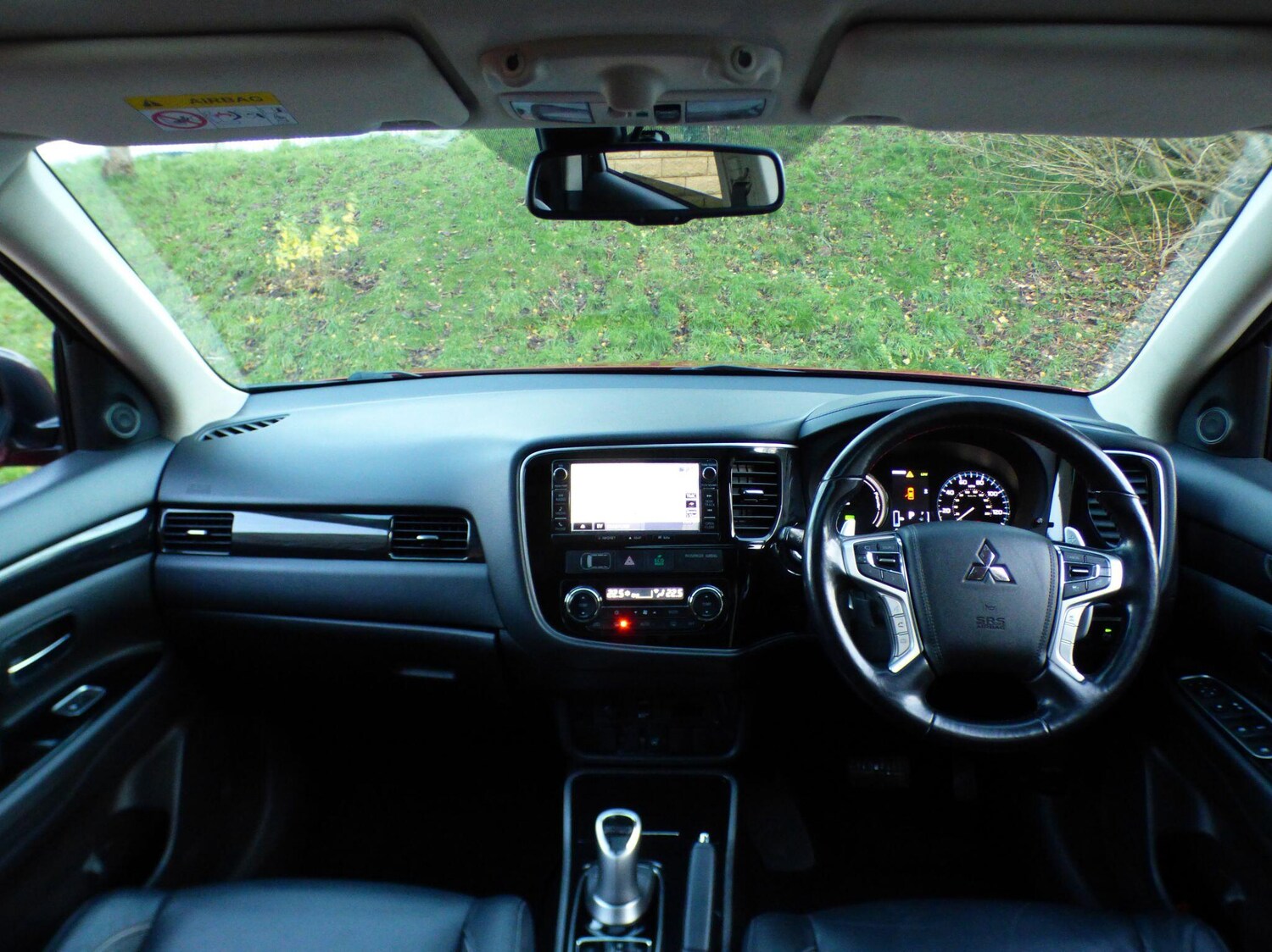 Used Mitsubishi Outlander 2016 for sale - 76922708: Photo 33