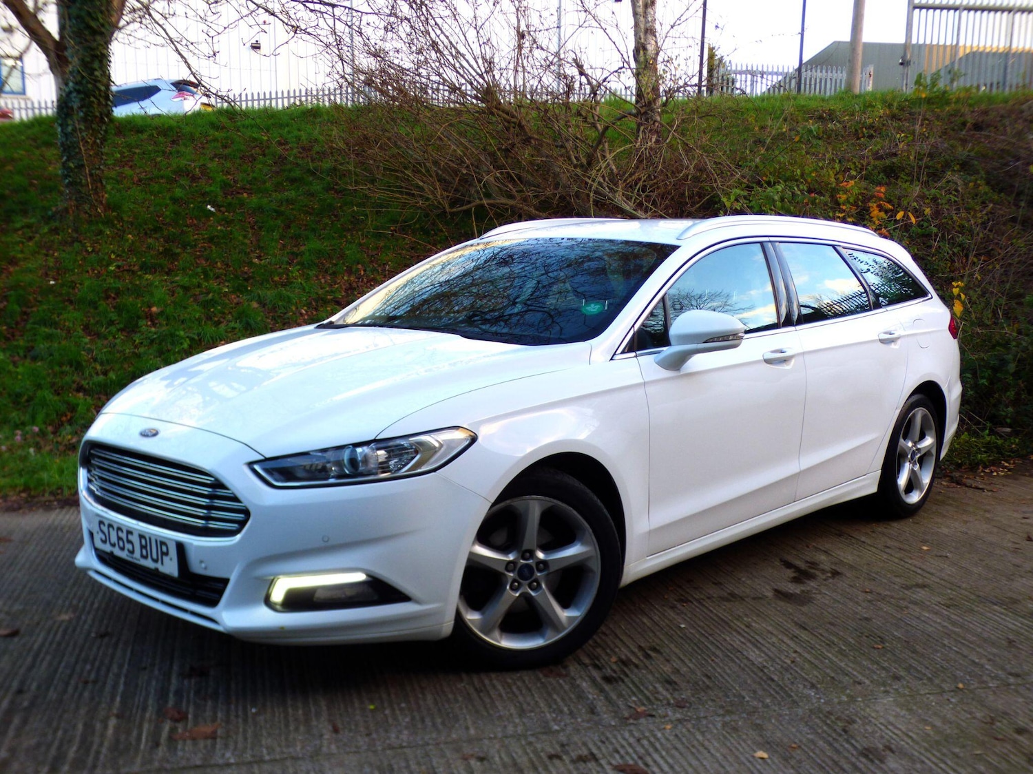 Used Ford Mondeo 2016 for sale - 76604315: Photo 20