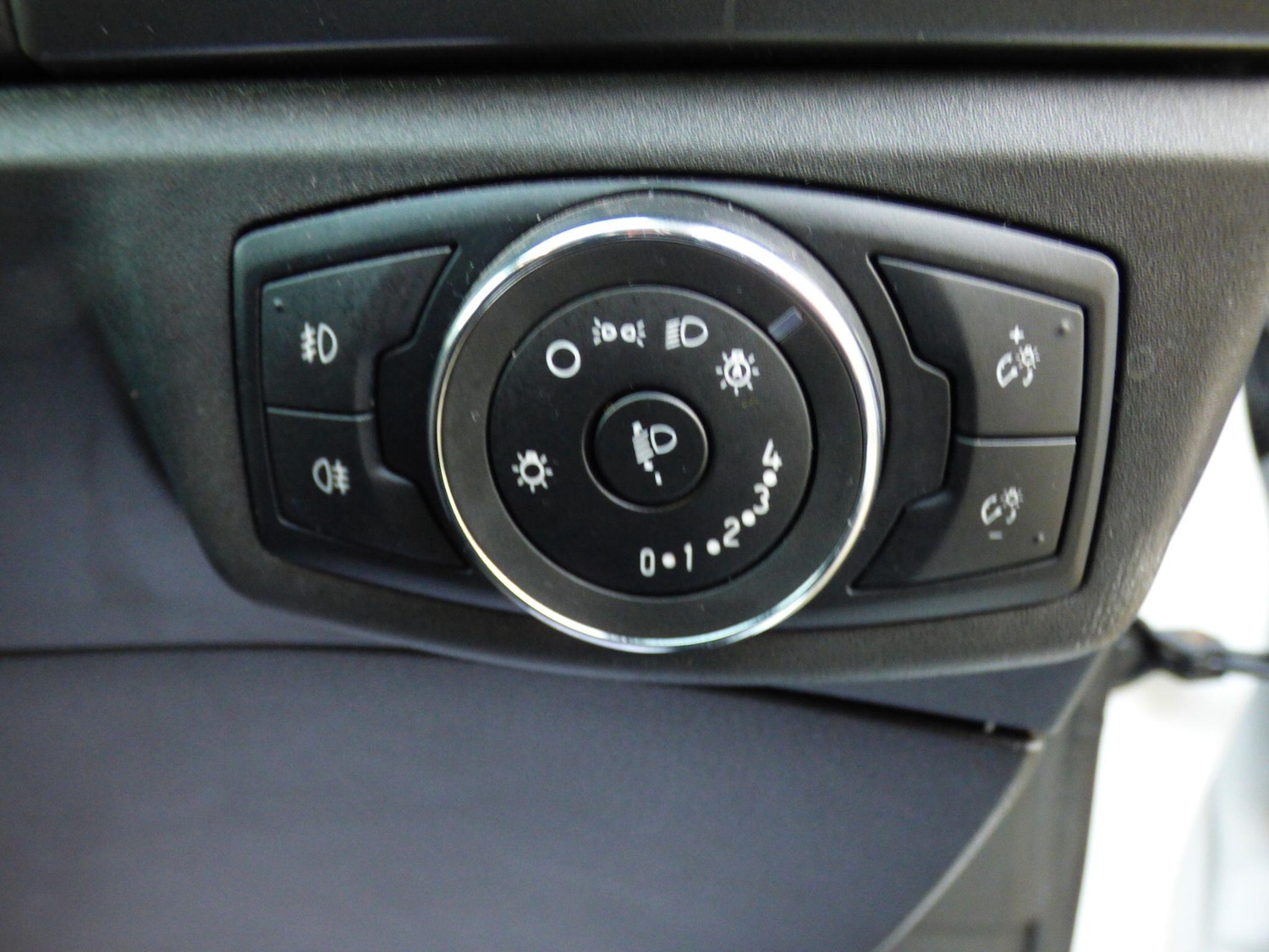 Used Ford Mondeo 2016 for sale - 76604315: Photo 22