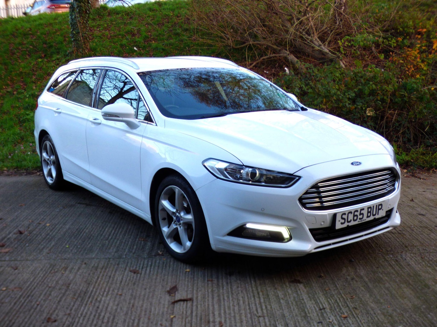 Used Ford Mondeo 2016 for sale - 76604315: Photo 4