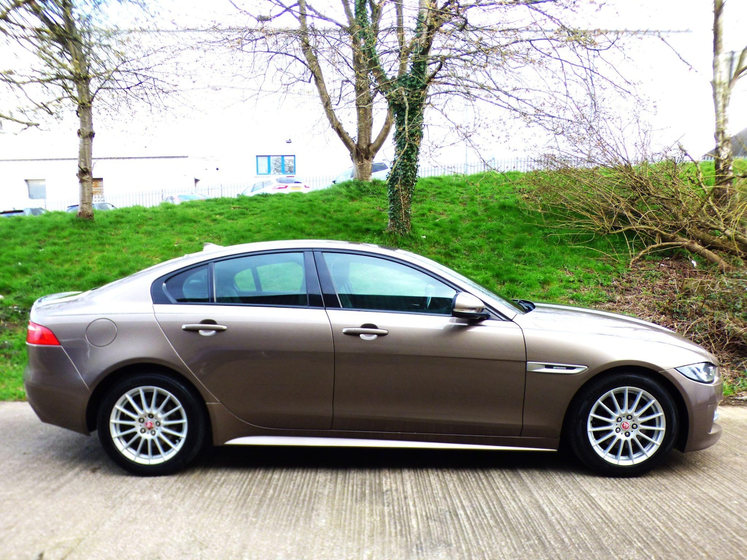 Used Jaguar XE 2015 for sale - 78029064: Photo 25