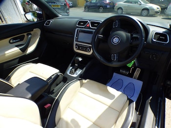 Used Volkswagen EOS 2010 for sale - 78997482: Photo