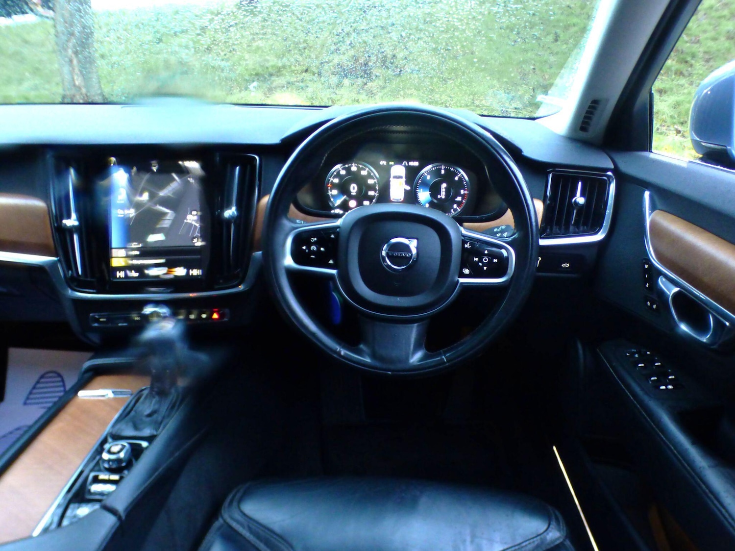 Used Volvo V90 2018 for sale - 77241484: Photo 32