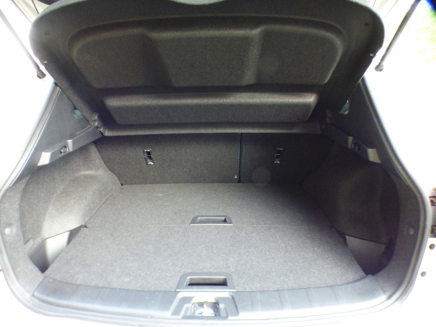 Used Nissan Qashqai 2014 for sale - 77775302: Photo 29