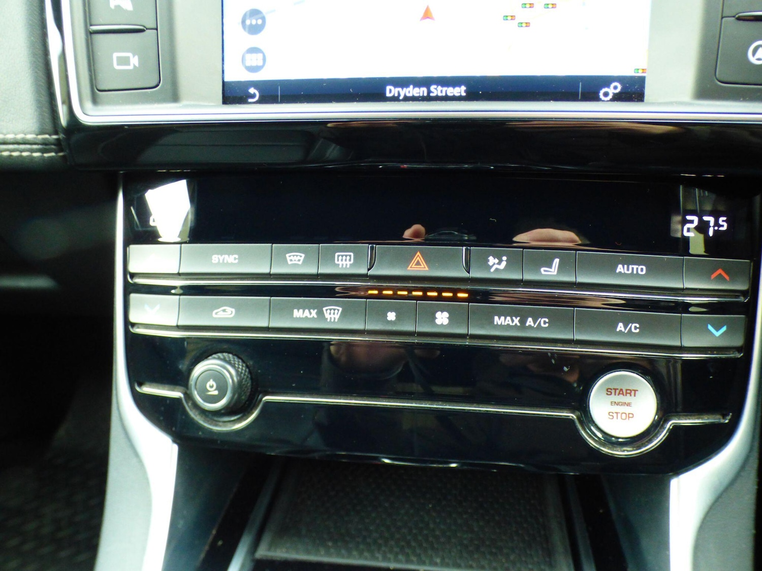 Used Jaguar XE 2018 for sale - 76896410: Photo 17