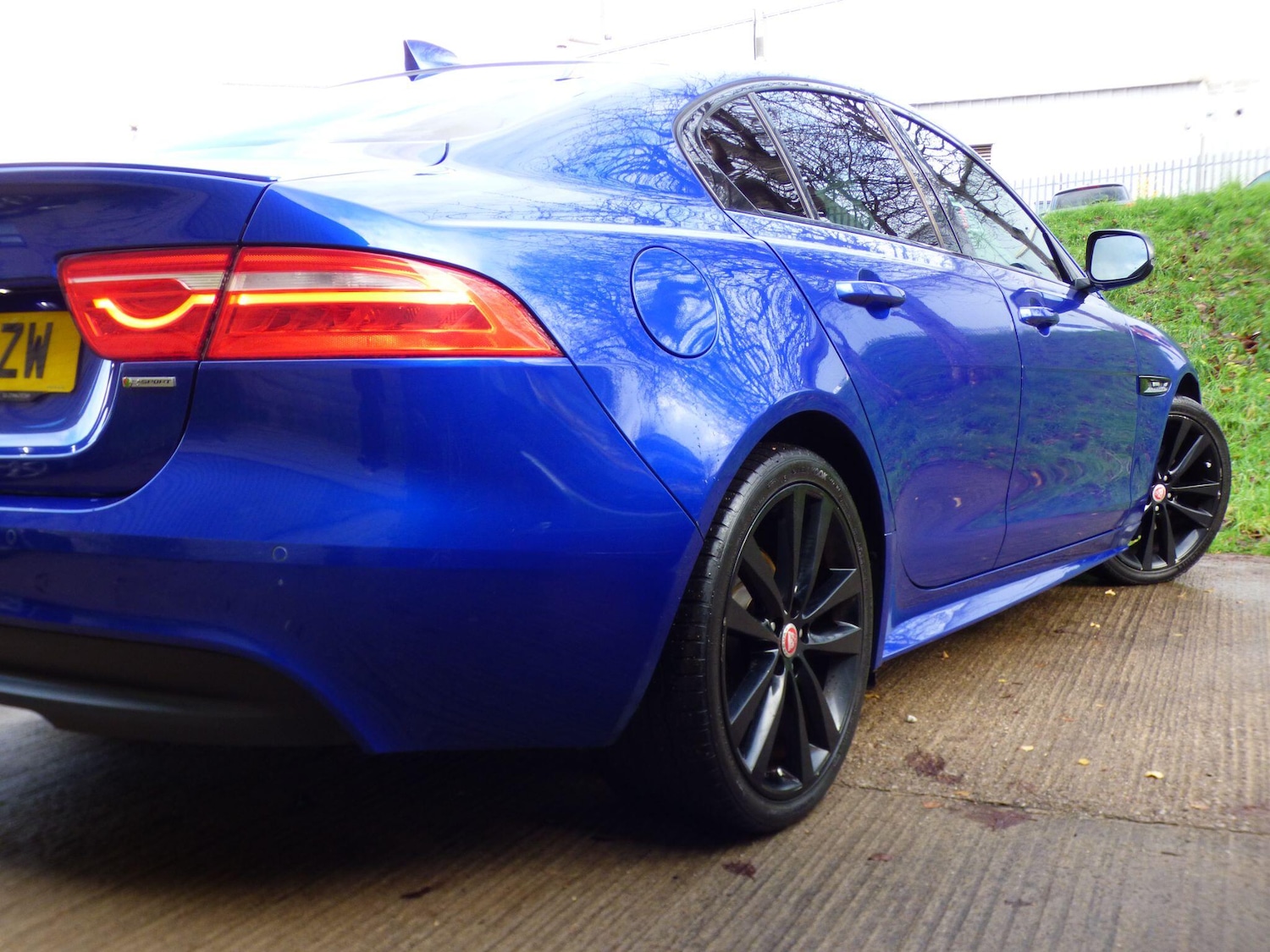 Used Jaguar XE 2018 for sale - 76896410: Photo 31