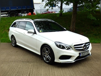 Used Mercedes-Benz E Class 2015 for sale - 76010690: Photo