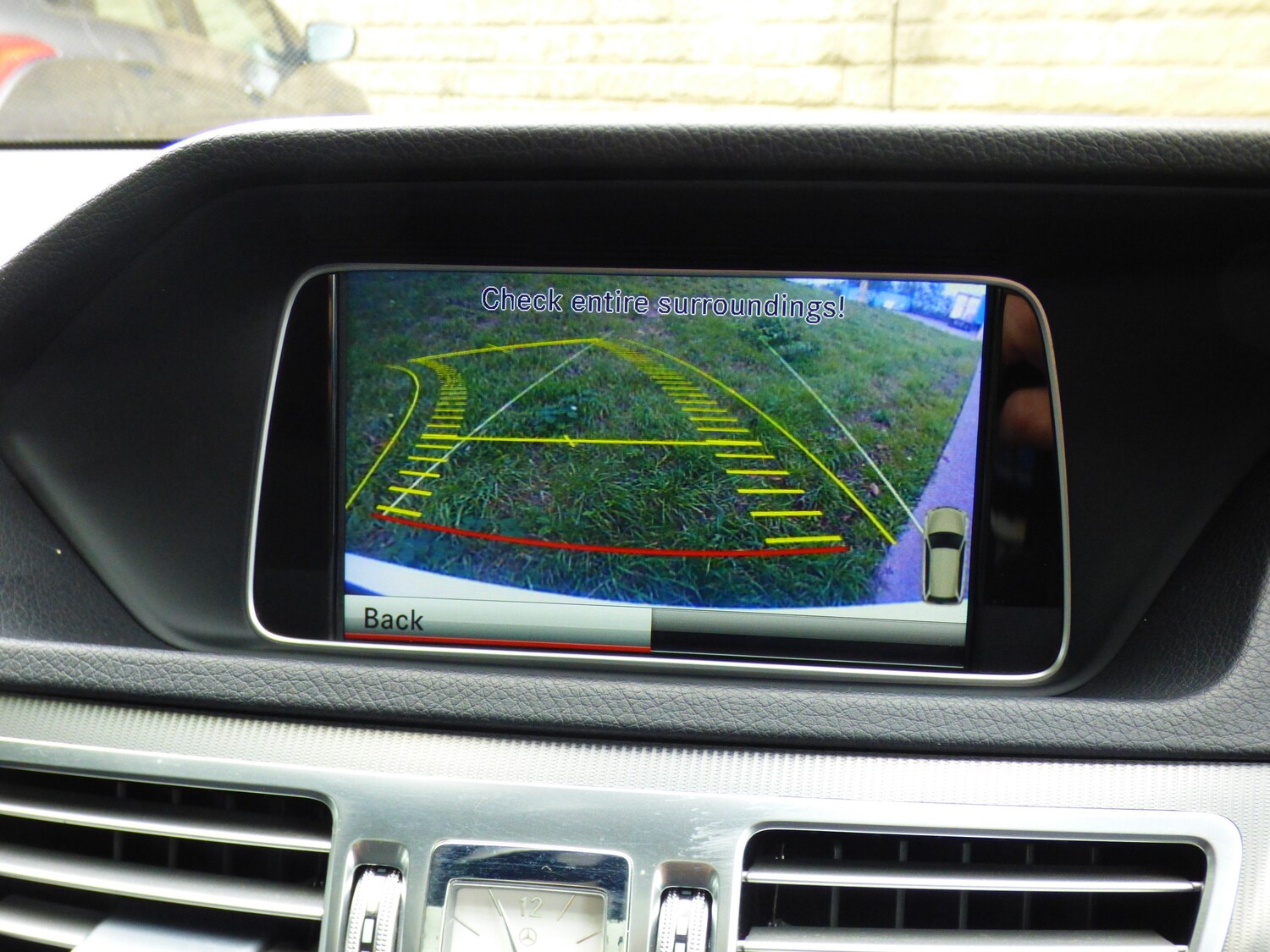 Used Mercedes-Benz E Class 2015 for sale - 76010690: Photo 7