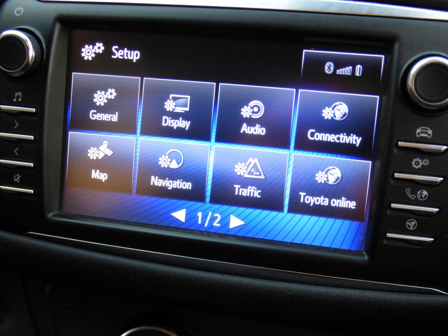 Used Toyota Yaris 2020 for sale - 77654095: Photo 30