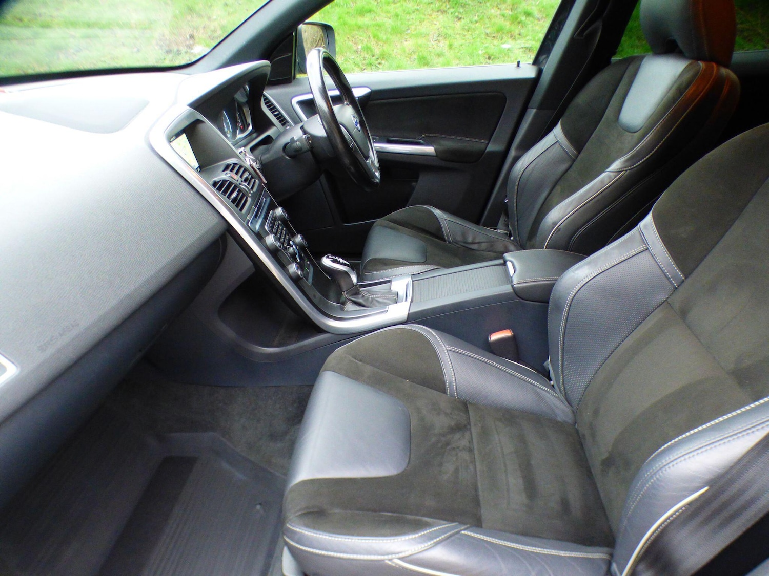 Used Volvo XC60 2015 for sale - 78084027: Photo 38