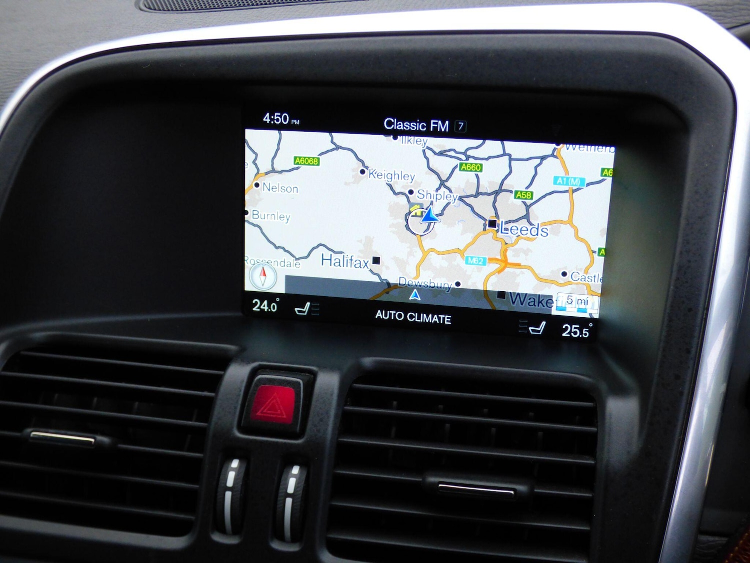 Used Volvo XC60 2015 for sale - 78084027: Photo 6