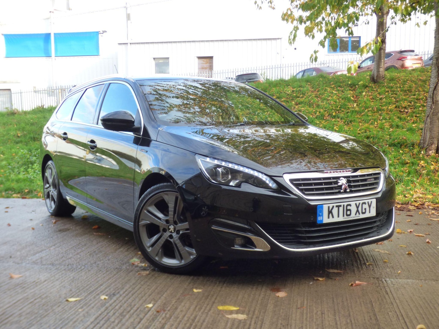 Used Peugeot 308 SW 2016 for sale - 76364404: Photo 1