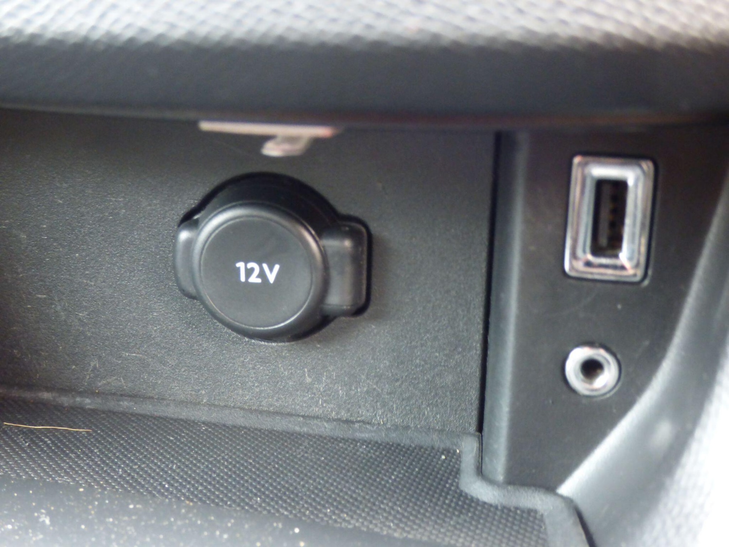 Used Peugeot 308 SW 2016 for sale - 76364404: Photo 18