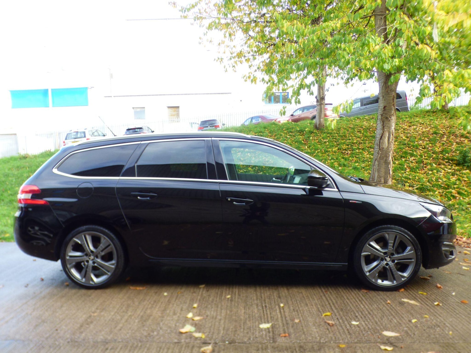 Used Peugeot 308 SW 2016 for sale - 76364404: Photo 20